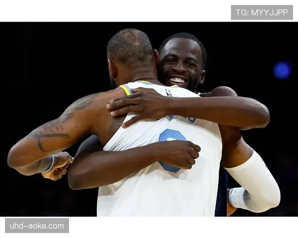 追梦格林专栏撰文：现代NBA的攻守转换被严重误解，护框只是最后一步